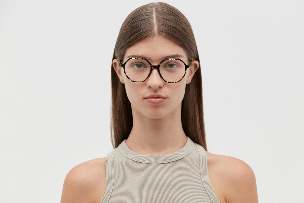 LIVIA: Geométricas Acetato Havana optical glasses by GIGI STUDIOS 3567
